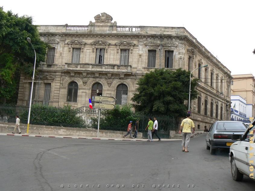 la Marine place Kleber ancienne Prefecture .jpg